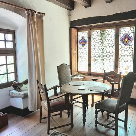 Maison Arcane 17 Bed & Breakfast *